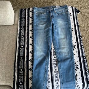 Levi’s Denizen Jegging